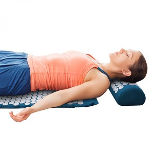 Tapis et coussin d'acupression