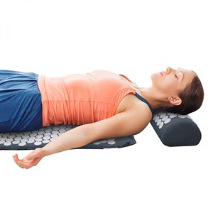 Tapis et coussin d'acupression