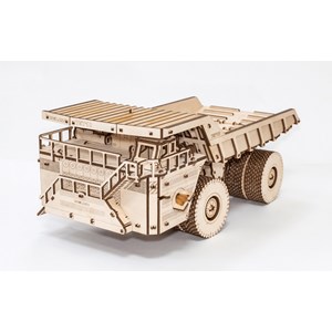 Maquette en bois du Belaz 75710