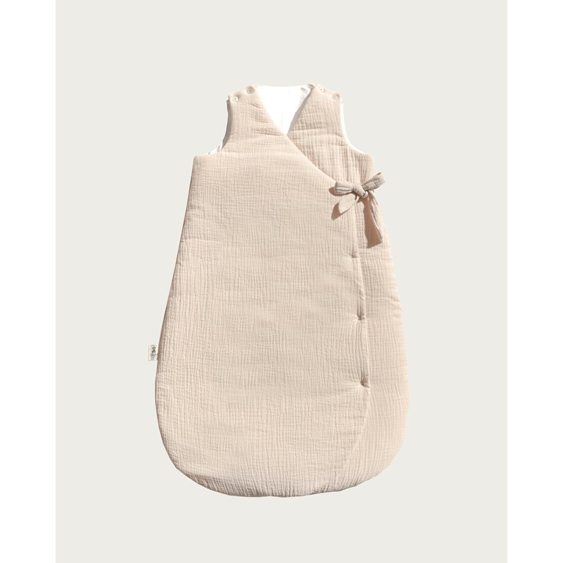 Gigoteuse cache coeur beige