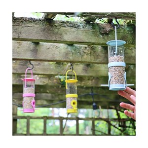 Mangeoire eco-plastique, coloris selon s