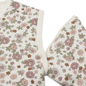 Gigoteuse chaude à manches amovibles