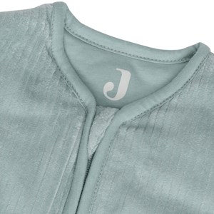 Gigoteuse chaude à manches amovibles