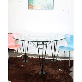 Karla, la table à manger en métal n°60