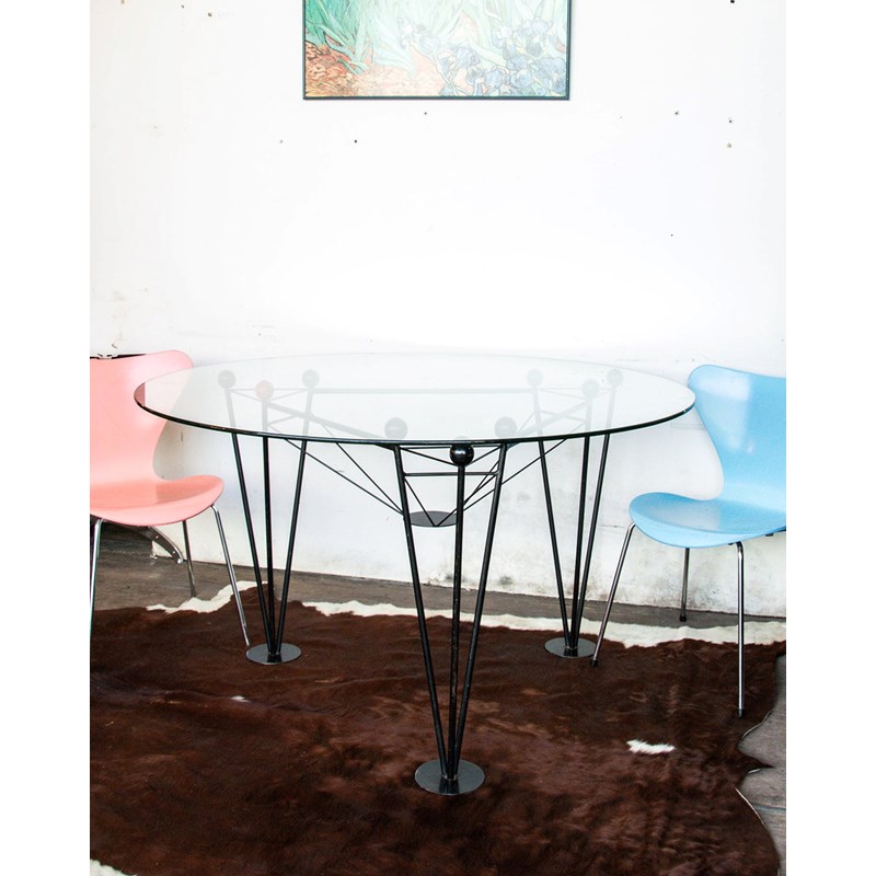 Karla, la table à manger en métal n°60