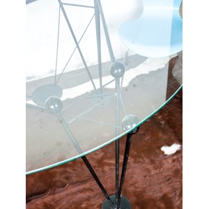 Karla, la table à manger en métal n°60