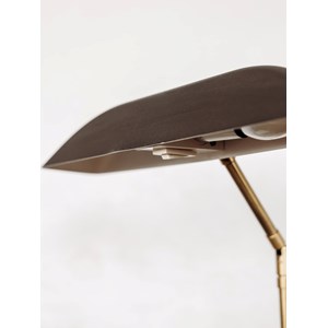 Julia, la lampe à poser en métal n°134