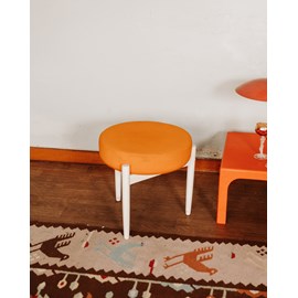 Axel, le tabouret orange n°114