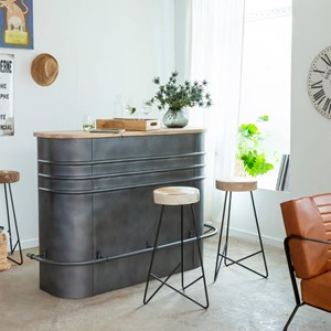 Meuble bar en métal