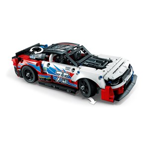 Technic chevrolet camaro zl1 nascar® nex
