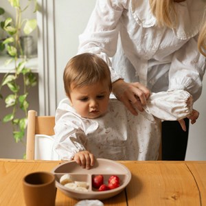 Bavoir tablier à manche longues ecru