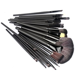 Set de 24 pinceaux a maquillage