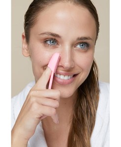 Doigt exfoliant anti point noir