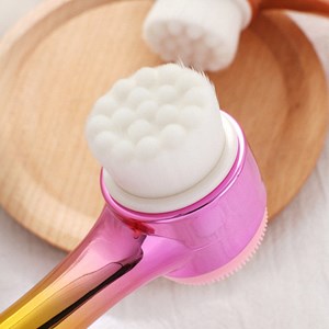 Brosse double face nettoyante