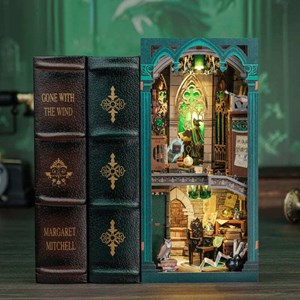 Darkness common room - maquette booknook serre-livre