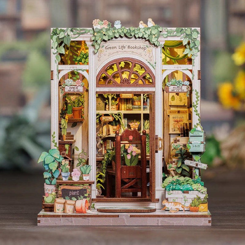 Green life bookshop - maquette booknook