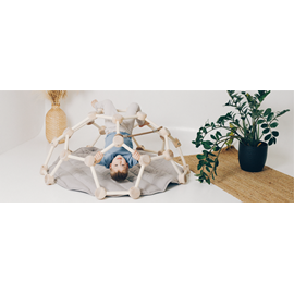 Dôme d’escalade nid d’abeille naturel