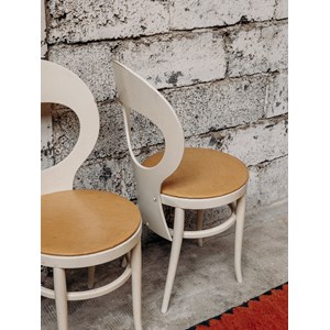 Alma, le lot de 3 chaises en skaï n°685