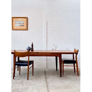 Karla, la table à manger en teck n°355