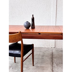 Karla, la table à manger en teck n°355