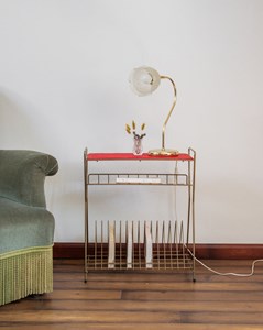 Marius, le porte-vinyles en laiton n°160