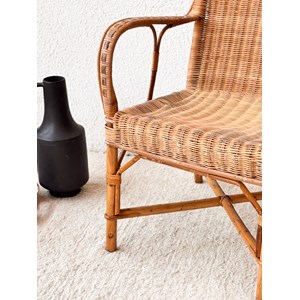 Ernest, le fauteuil en rotin n°211