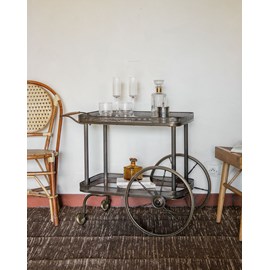 Henriette, la desserte en métal n°113