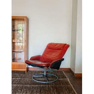 Fauteuil simili-cuir rouge n°492