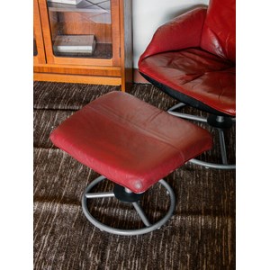 Fauteuil simili-cuir rouge n°492