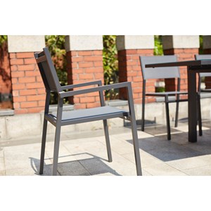 Lae chaises empilables - lot de 4