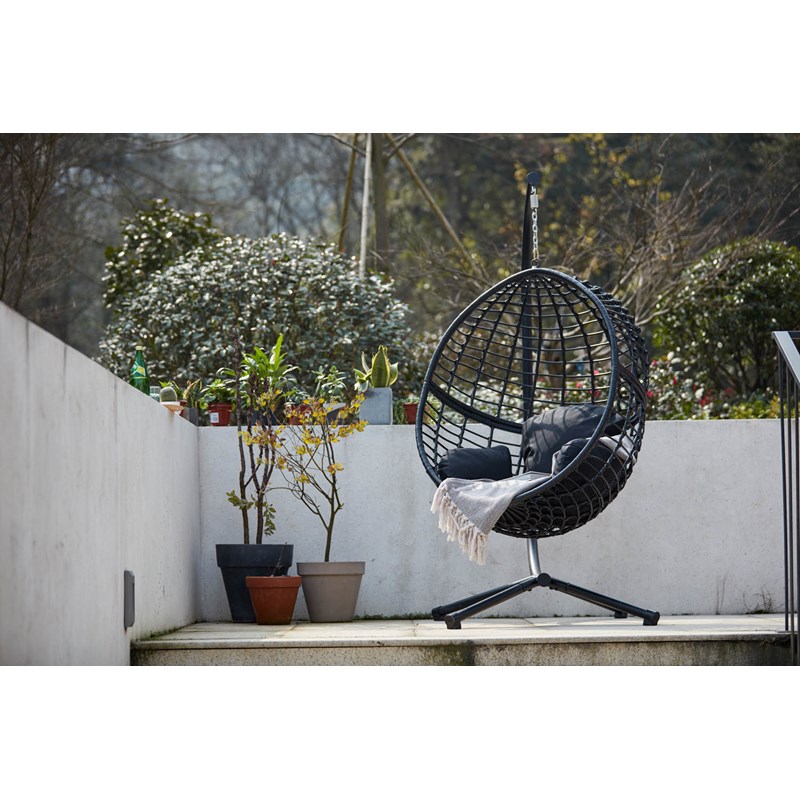 Auroa fauteuil suspendu en résine tressée noir