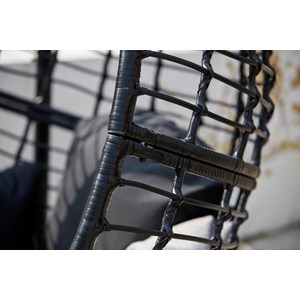 Auroa fauteuil suspendu en résine tressée noir