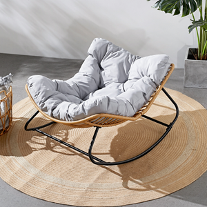 Canggu fauteuil à bascule en résine tressée coussin gris