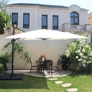 Cesare ensemble parasol écru 3x4m et 4 dalles à lester