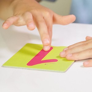 Fiches tactiles de pré-écriture