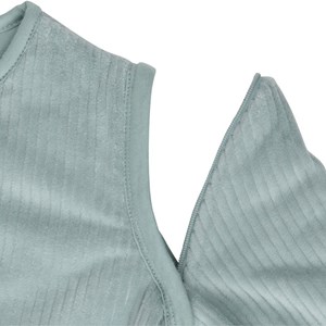 Gigoteuse chaude à manches amovibles