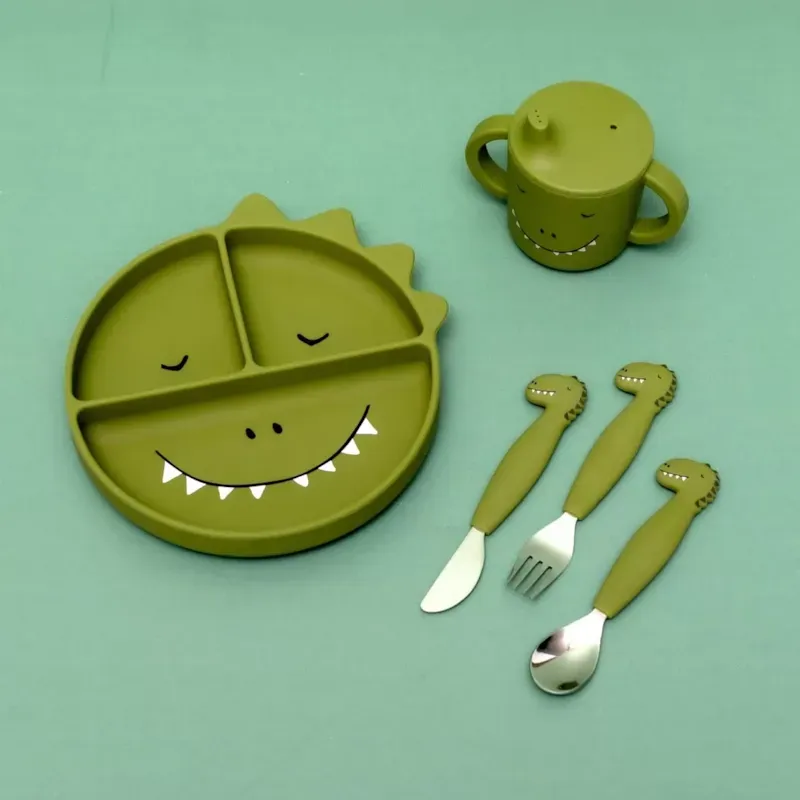 Tasse d'apprentissage en silicone mr din (Trixie) - Image 3