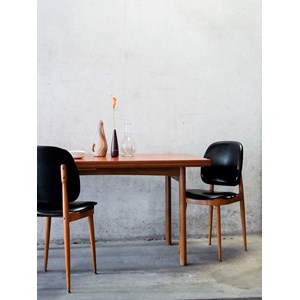 Karla, la table à manger en teck n°362