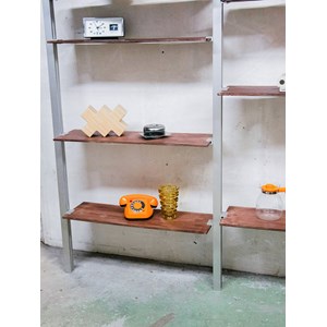 Bibliothèque murale en métal n°59