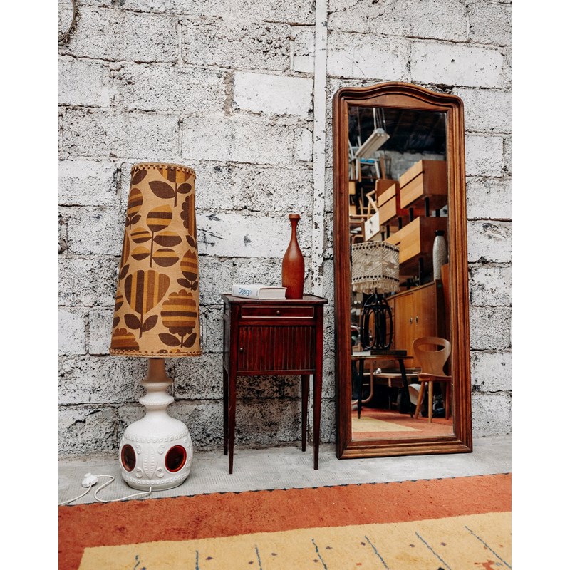 Maïa, la table de chevet en acajou n°217