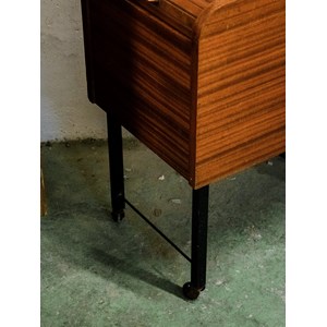 Quentin, le bar en bois coulissant n°27