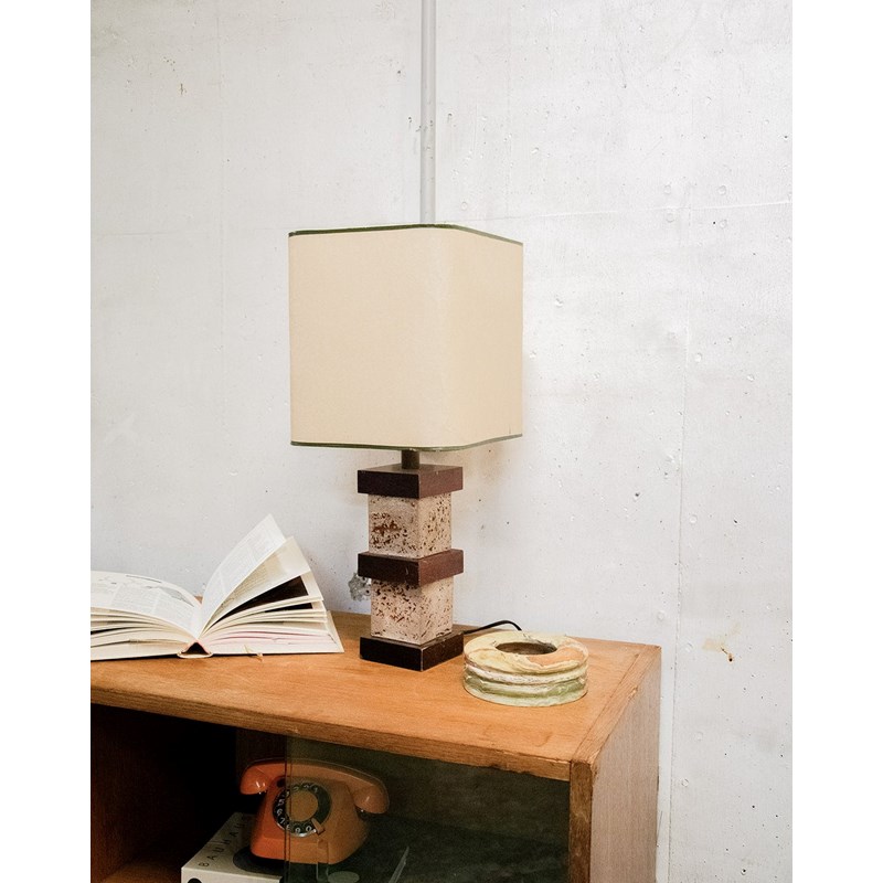 Debongout - Lampe à poser en travertin n°401