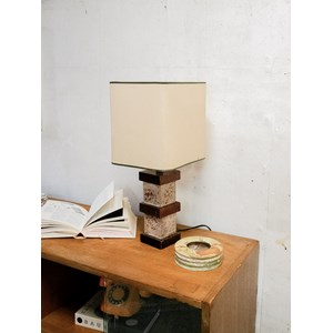 Lampe à poser en travertin n°401