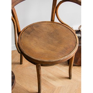 Ernest, le fauteuil en bois n°517