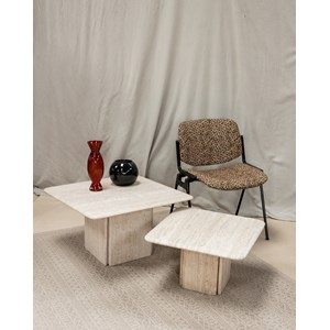 Paire de tables basses en travertin n°56
