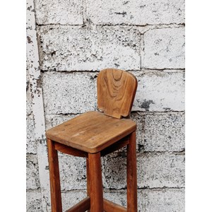 Gaston, le tabouret de bar en orme n°98