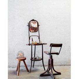 Coiffeuse fishel en bois n°147