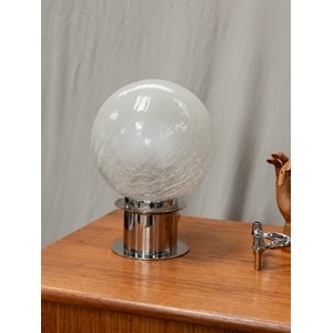 Julia, la lampe à poser chromée n°400