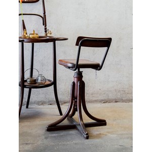 Gaston, le tabouret de bar n°97