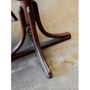 Gaston, le tabouret de bar n°97